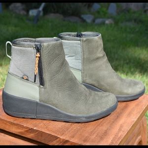 Womens Bogs Vista bootie